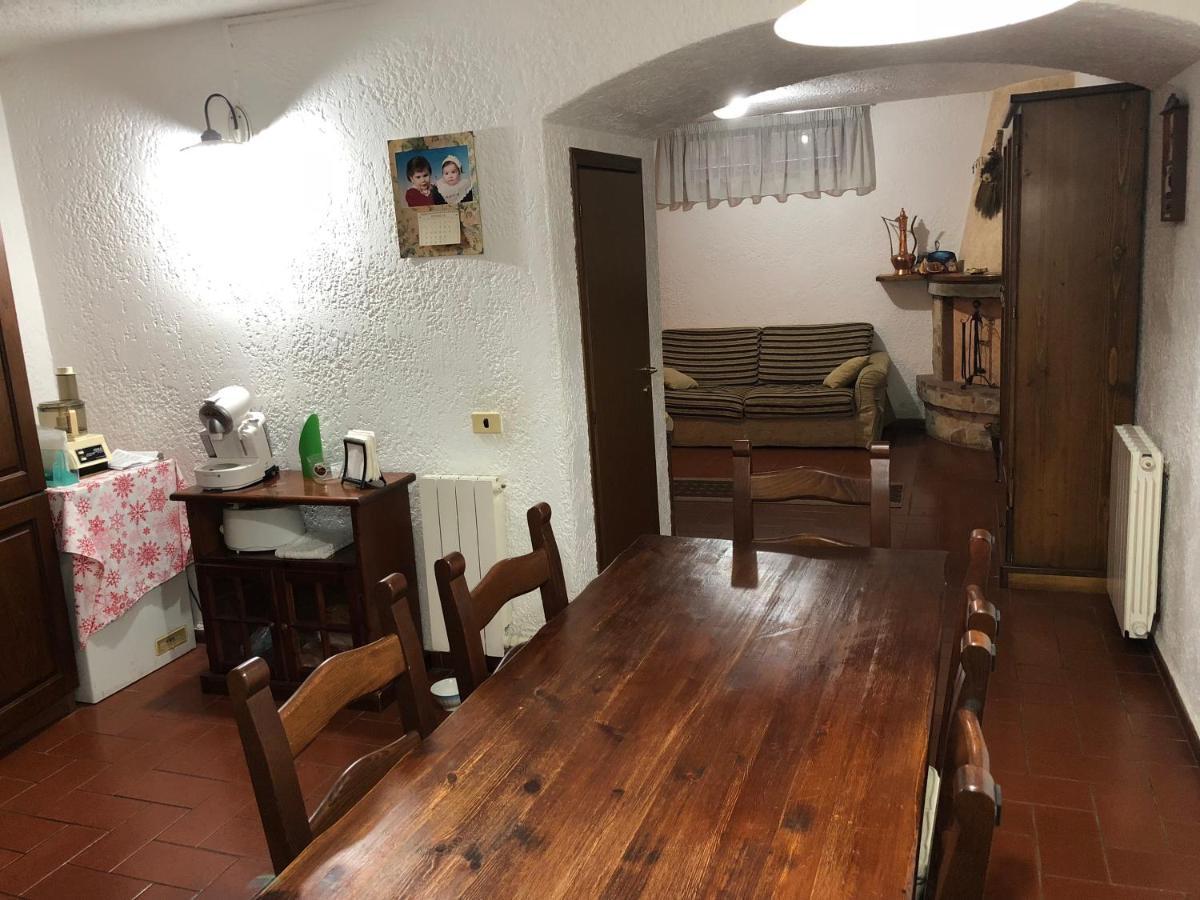 Villa Casa Ceragioli à Viareggio Extérieur photo